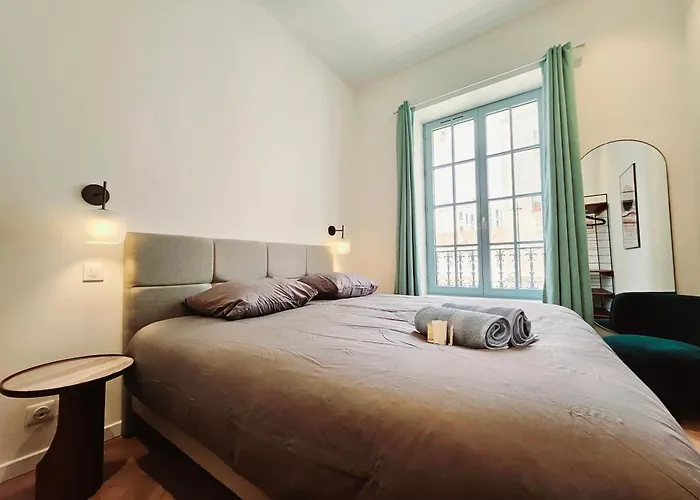 Lejlighed Le De Gaulle 1er - En Plein Centre Antibes