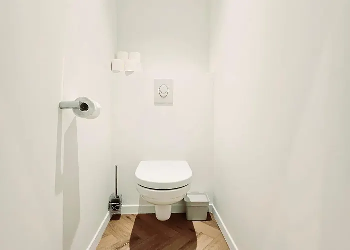 Le De Gaulle 1er - En Plein Centre *